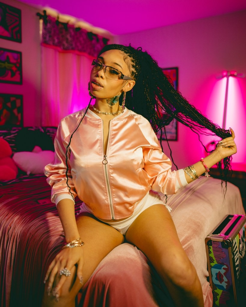 “I be trying not to sound out of touch when I be saying this. But all of this that I’m doing is me being my 100 percent full self.' For Anycia, Rap Stardom Is as Simple as Being Herself: rollingstone.com/music/music-fe…