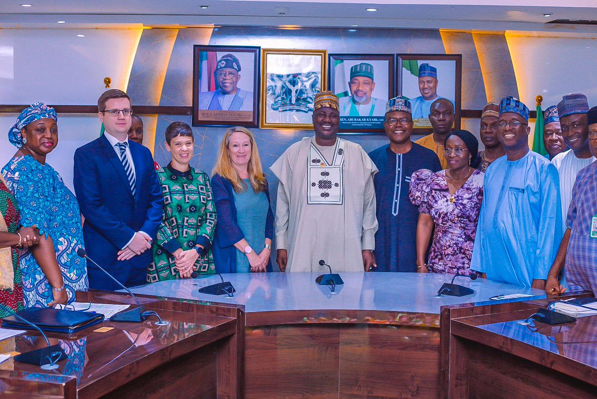 sabialiyu_'s tweet photo. The Ministry @NGfmafs  is fully committed to supporting this partnership and will provide assistance wherever it is needed to ensure the success of this program and the broader goals we aim to achieve. https://t.co/tXWXXyz1Sf