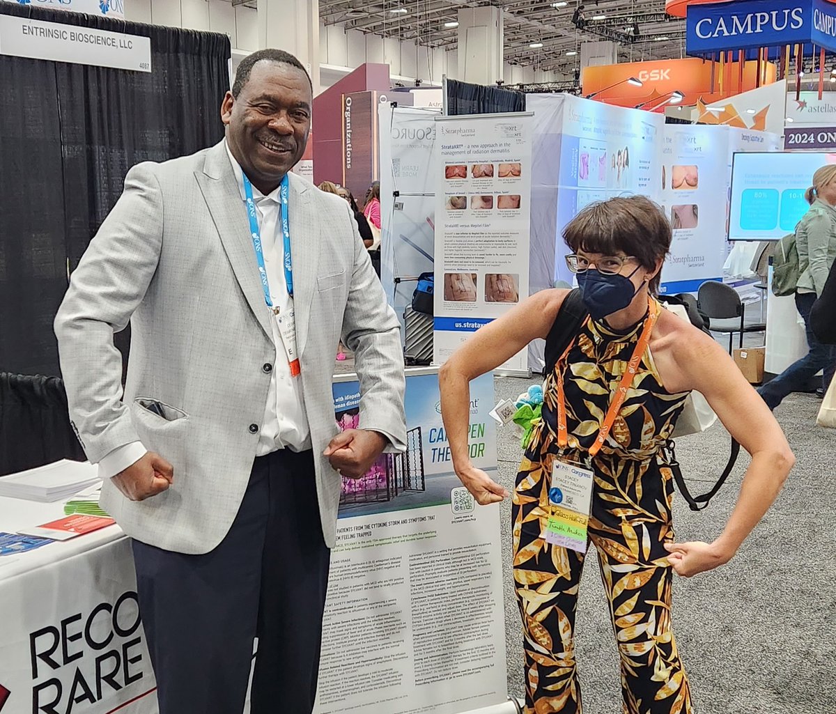 Stumbled across Recordati Rare Diseases booth at #ONSCongress Learning Hall THEM: Have you heard of Castleman Disease? ME: We MUST to the Castleman and send it to @DavidFajgenbaum US: