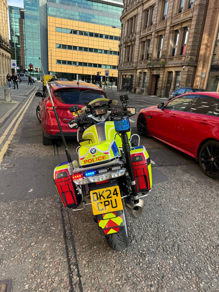 MerPolTraffic's tweet image. #OpsBikes out on patrol in the city this evening, a total of 2 x mobile phones 📱, 4 x Seatbelts 💺, 2 x red lights 🚦, 2 x traffic sign, 1 x bald tyre, 4 x taxi defects and 1 x insecure load dealt with &amp;amp; reported. Even the eagle eyed Sgt picked off a few offences #RoadSafety