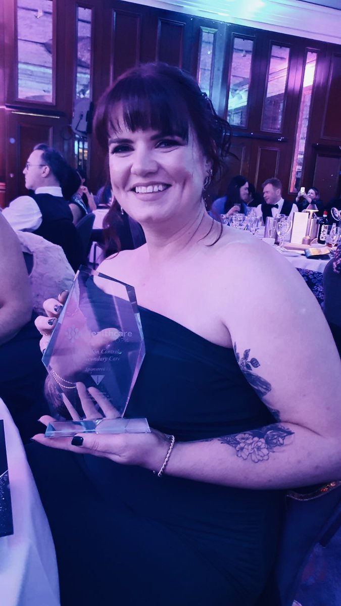 Ka_shields's tweet photo. Congratulations to the microbiology laboratory, winners in the control of infection award in the N.I Healthcare Awards #teamNORTH @NHSCTrust @jenniferwelshbt @David_Farren https://t.co/0rZNgjW7sl