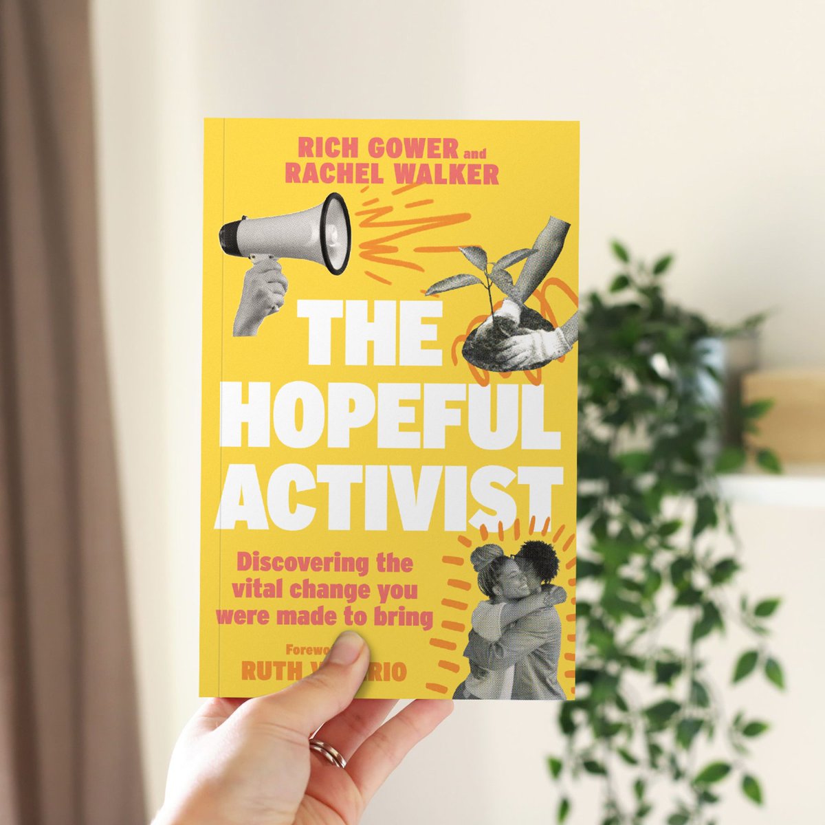 ‘The Hopeful Activist’ is about discovering the vital change that YOU were made to bring🌱📢 Whether you are new to activism or already on the road, this book will (re)kindle your hope and illuminate the way ahead. The book is available to pre-order ➡️ spckpublishing.co.uk/the-ordinary-a…