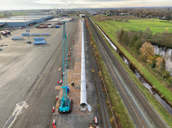 The new European Hyperloop Center, a non-profit foundation in Groningen, the Netherlands, has just opened the first long hyperloop test tube in Europe. It is 420 metres long, made of white steel, and able to withstand the low pressure that will come from creating a moderate…