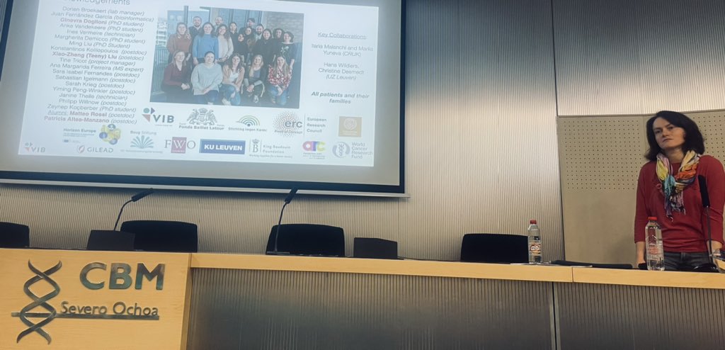 Today Sarah-Maria Fendt @FendtLab @vib_ccb @KU_Leuven give super seminar at @CBM_CSIC_UAM hosted by @BalsaEduard on the metabolic vulnerabilties of cancer cells. Thank you Sarah for the visit!!