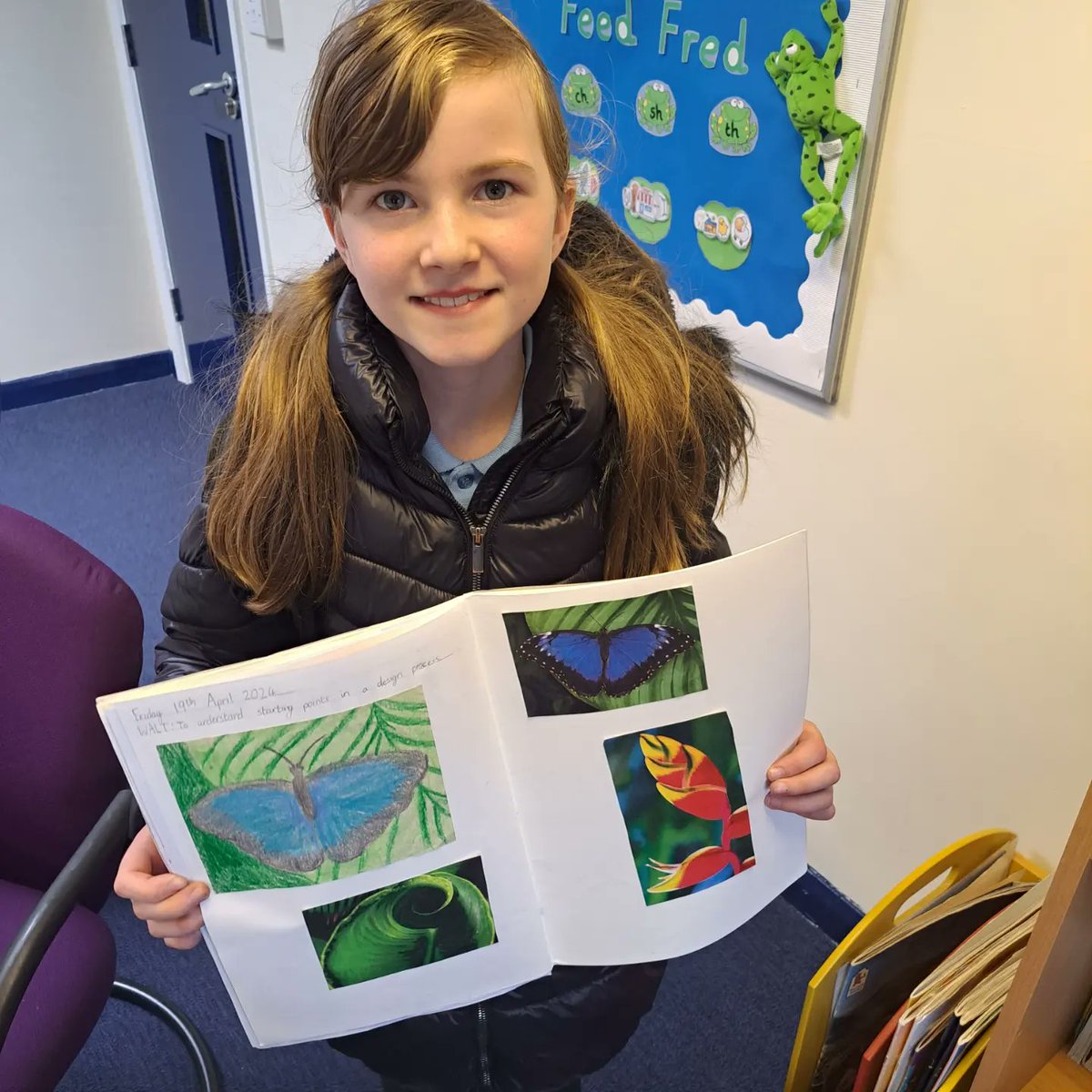 StAndrewsOLAAS's tweet photo. Artists in the making! 👩🎨
Year 4 and Year 6 are creating beautiful pieces of work in Art 🖼❤️🦋
#artists #engagingcurriculum #broadandbalanced https://t.co/G5HJbKq1eE