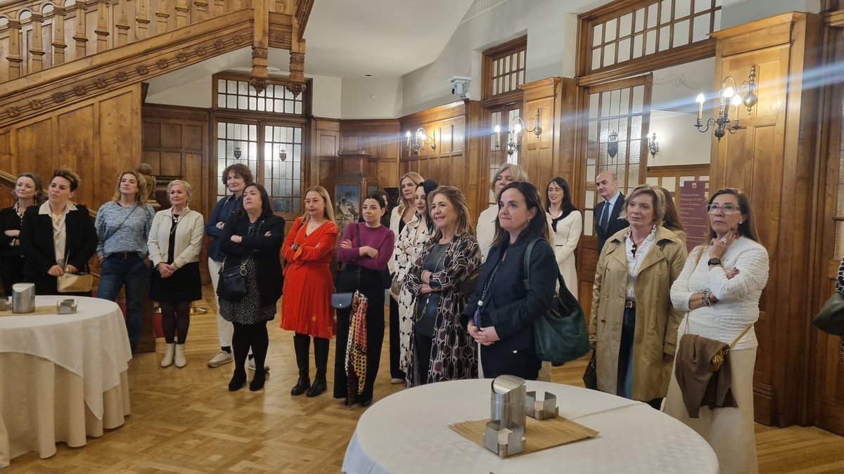 Comienza el encuentro anual de #Wista #Spain en #Santander‼️ Mañana el presidente de la #APS @cdiazmaza inaugura la #jornada sobre digitalización de la cadena #logística que nos proponen. Un tema de gran actualidad que seguro nos dejará grandes aportaciones. #mujer #dirigentes