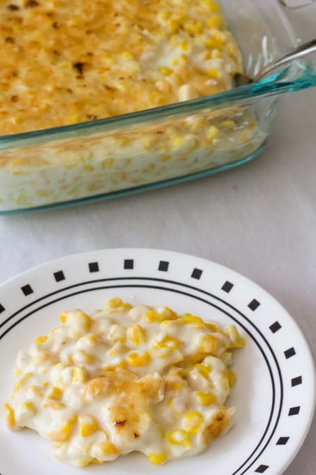 Just a handful of ingredients for sweet, creamy corn. Old Fashioned Creamed Corn ⇣ mindyscookingobsession.com/old-fashioned-… #veggies #recipes #cooking