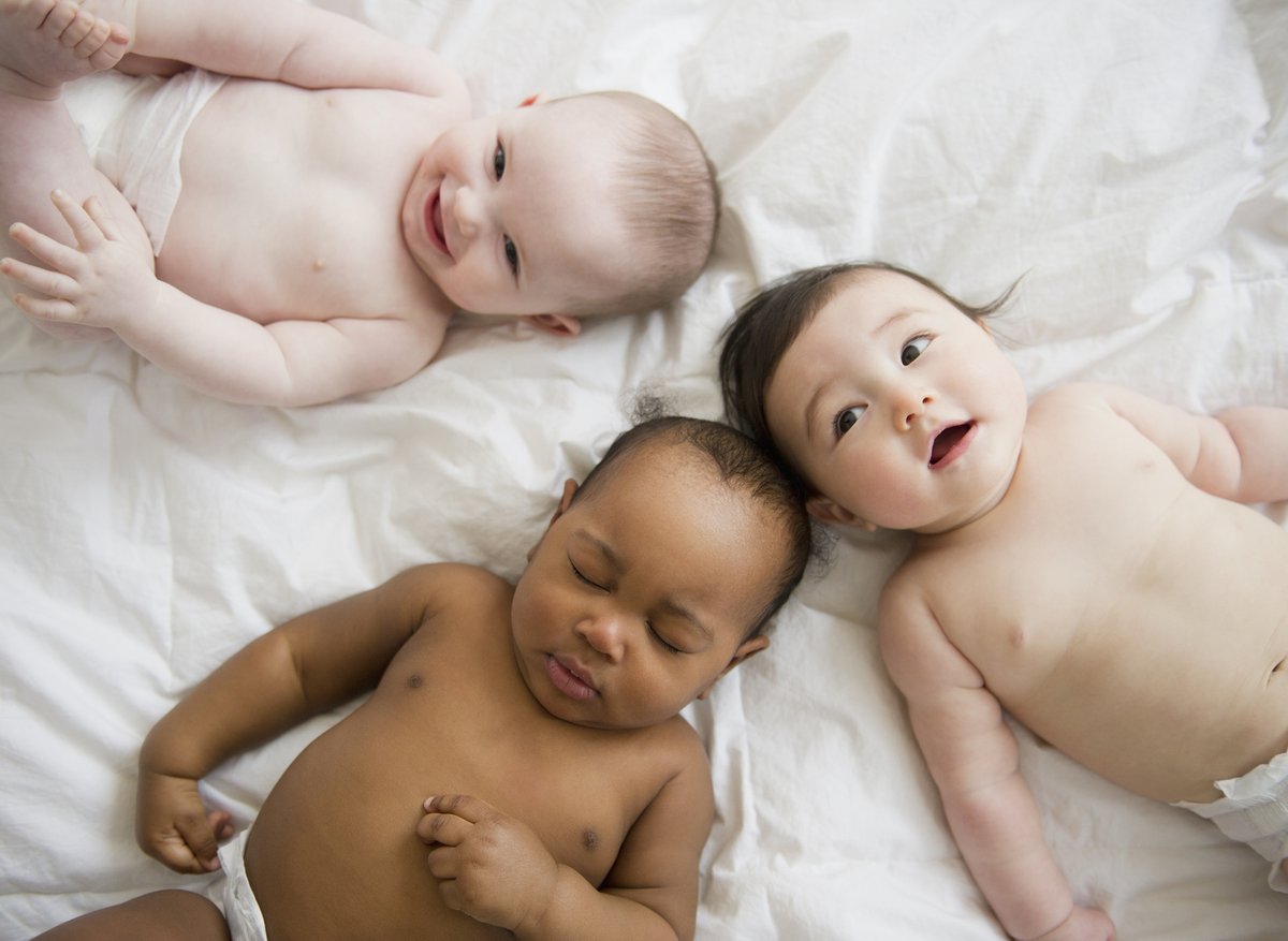 BlueShieldCA's tweet photo. #InfantImmunizationWeek is a reminder that vaccinating your #children is the best thing you can do to protect them. #Vaccines give them immunity to diseases, so delaying a dose means if they’re exposed to one, they might not be able to fight it off. https://t.co/DRuo3o2oot https://t.co/IIEokCZrjr