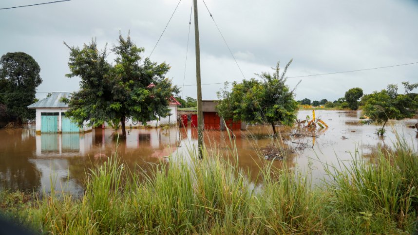 TANZANIA: Three weeks of devastating rains have killed 58 people including four children. “More children likely to be affected as rains near their peak in coming days. We need more resources to provide food and other essentials,' @scitanzania Country Director, Angela Kauleni.