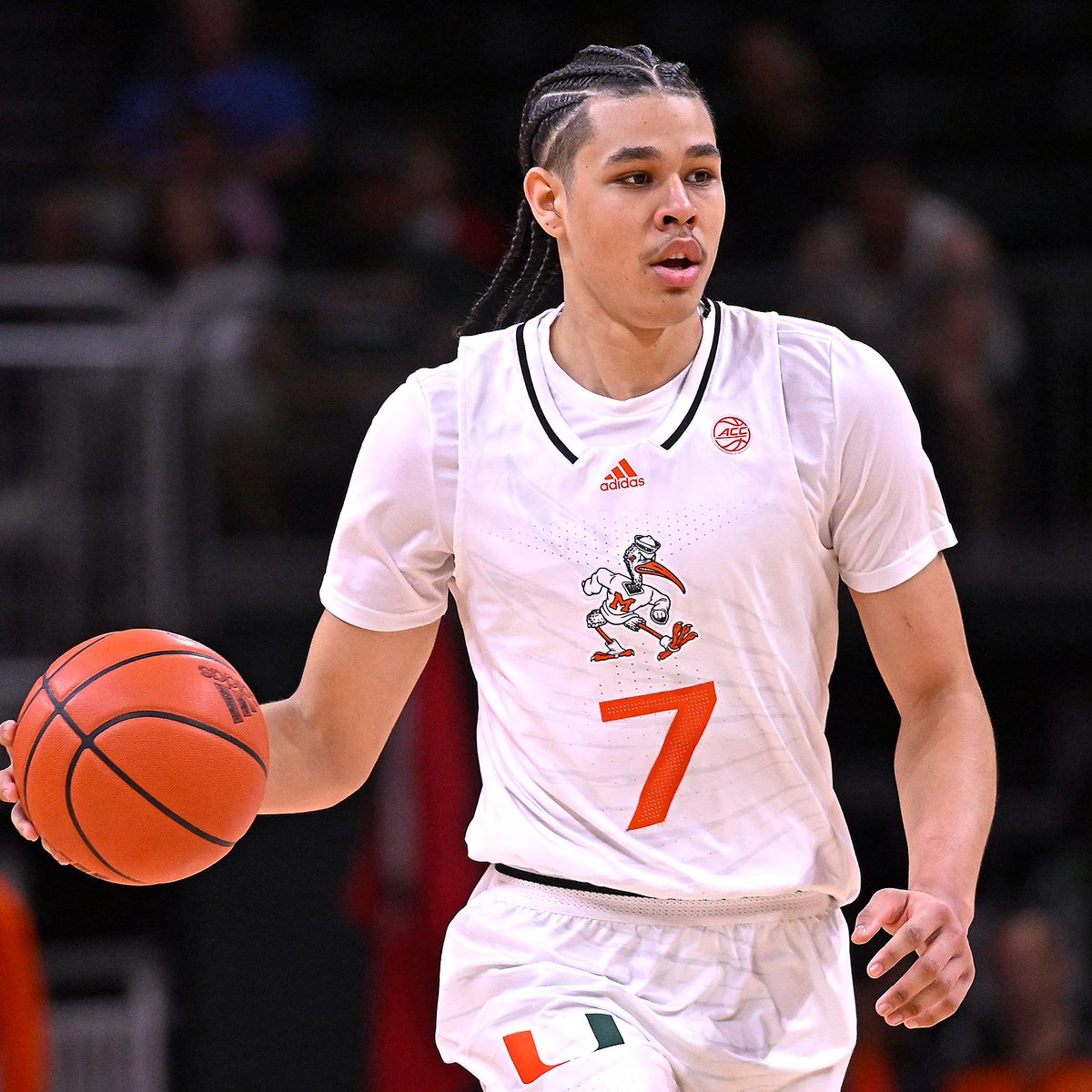 NEWS: Miami freshman Kyshawn George, a projected first-round pick, told ESPN he is forgoing his remaining college eligibility, hiring an agent and submitted paperwork to become eligible for the 2024 NBA draft. STORY: espn.com/nba/story/_/id…