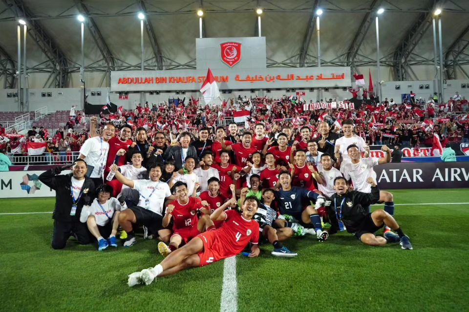 my_supersoccer's tweet photo. ALHAMDULILLAH YA ALLAH 🇮🇩

sekali lagi, sekali lagiiiii sejarah terciptaaaa. Timnas Indonesia melaju ke SEMIFINAL AFC U23

#TimnasDay 
#TimnasIndonesia https://t.co/p8Jpl21YLE