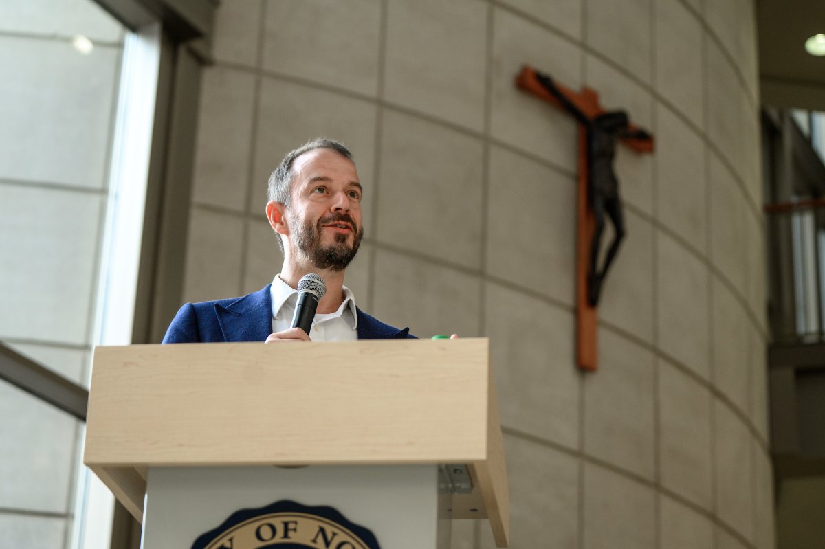 Mendoza College of Business Dean Martijn Cremers will ring the opening bell for @NasdaqExchange at 9:30 a.m. ET. Catch him via livestream at nasdaq.com to hear his remarks about Mendoza's mission to Grow the Good in Business.