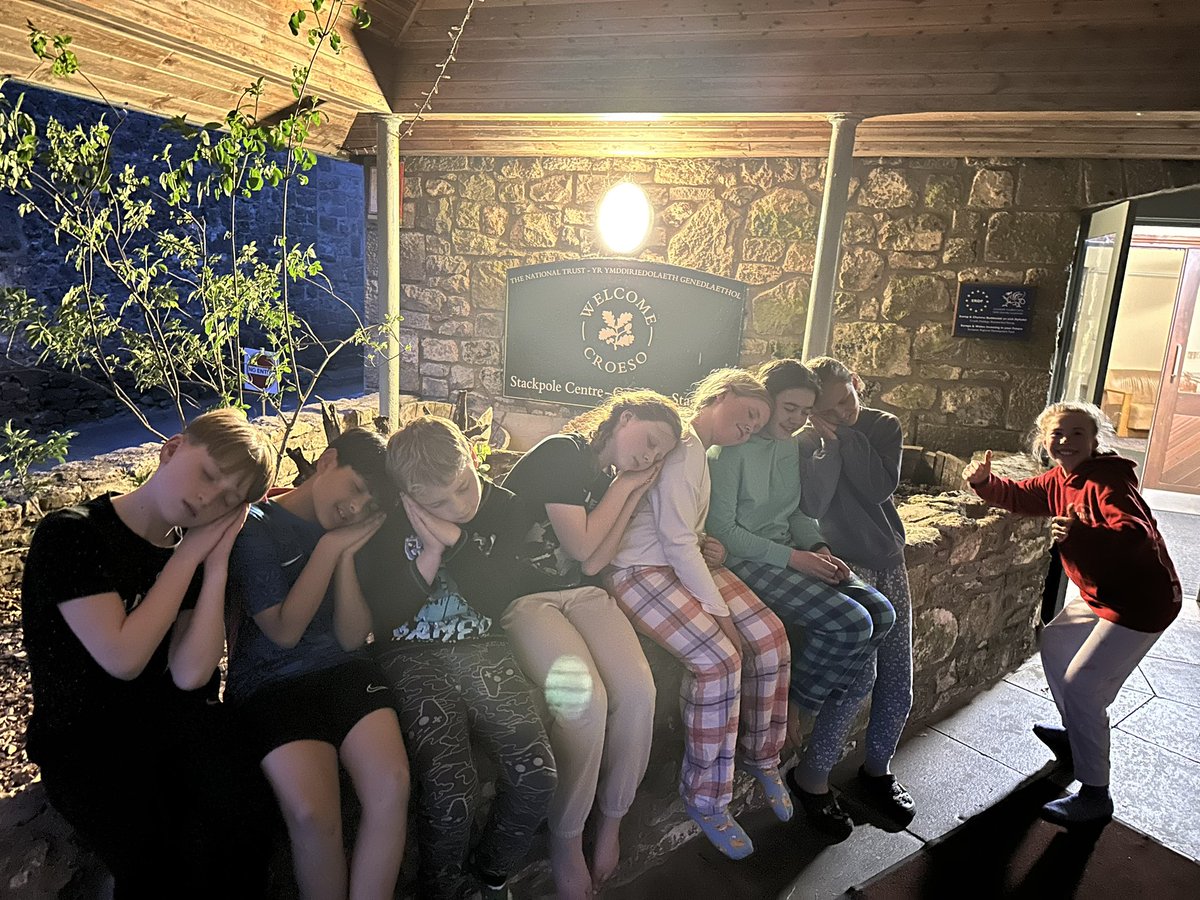 llysfaen2024's tweet photo. Day 4 done! Where has it gone?!
Night, all! See you tomorrow!
#Stackpole2024 https://t.co/BTaN7XuiJ7
