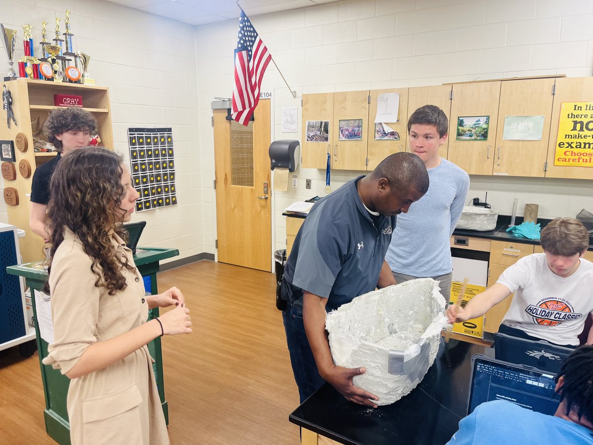 Collierville Schools - CTE (@colliervillecte) on Twitter photo .<a href="/CHSDragons/">Collierville High</a> STEM II students wrapped up their presentations today on their recent concrete canoe projects! .<a href="/CHSDragons/">Collierville High</a> STEM II students wrapped up their presentations today on their recent concrete canoe projects!