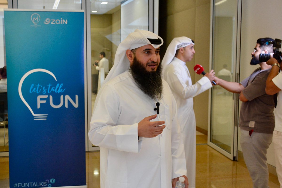 kwtaway's tweet image. ضمن انطلاقة سلسلة ندوات fun talks نظم نادي الإدارة والتسويق جلسة حوارية حاور فيها د. نواف العبدالجادر العميد المساعد للتخطيط والاستشارات والتدريب وعضو هيئة تدريس من قسم إدارة وتسويق  مؤسس شركة فرضتك الأستاذ محمد الحجرف. 
#جامعة_الكويت #kuniv