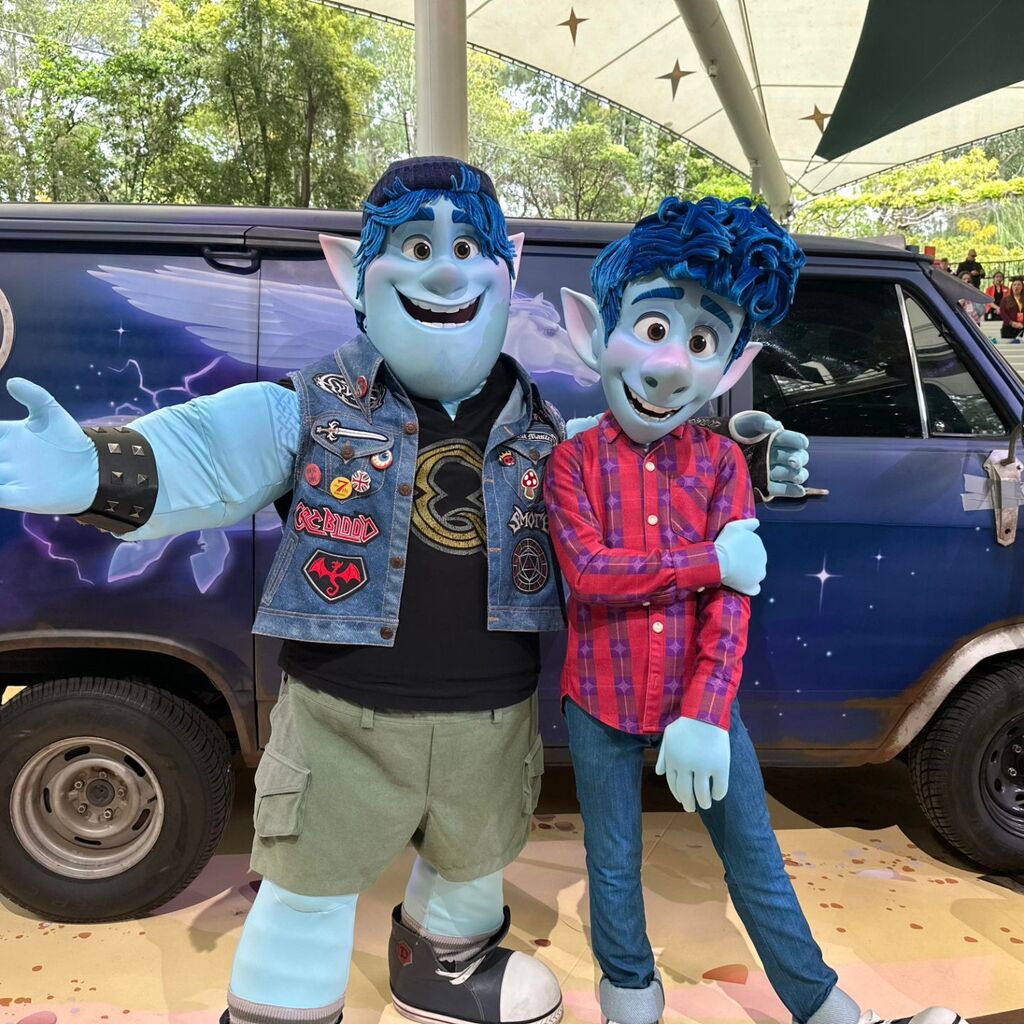 We got to meet Ian & Barley from Onward at the Pixar Pals Playtime Party in Pixar Fest!

Swipe for the hilarious video 😂 

@disneyland @pixar @disneyeats @disneyparks
#pixarfest #pixarfest2024 #disneyparks #pixar #disneystyle #disneybound #Disneyland #D… instagr.am/p/C6MvdZtvlRn/