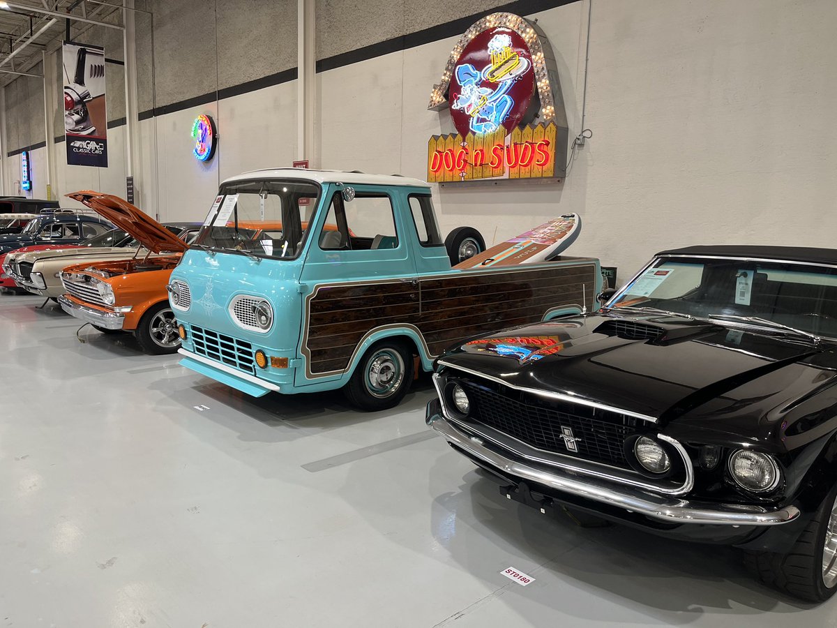 maniamedia_'s tweet photo. Once again surrounded by beautiful cars! LIVE coverage of the GAA Classic Car Auction from Greensboro, NC begins tomorrow at 1pm ET on MavTV. https://t.co/sFdnsBSeR5
