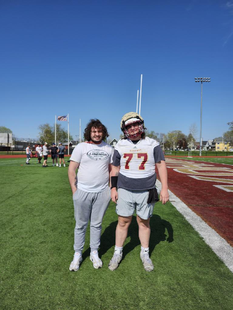 Had a great junior day at <a href="/KohawksFootball/">Coe College Football</a> thank you <a href="/CodyBaethke/">Cody Baethke</a> for having me up!