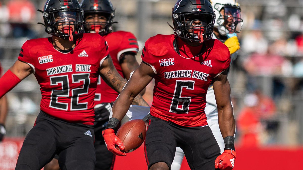 Extremely blessed to receive a offer from @AStateFB ‼️‼️@RecruitHoover @BucsFootball @Coach_Reeves21 @CoachL__ @AL7AFootball