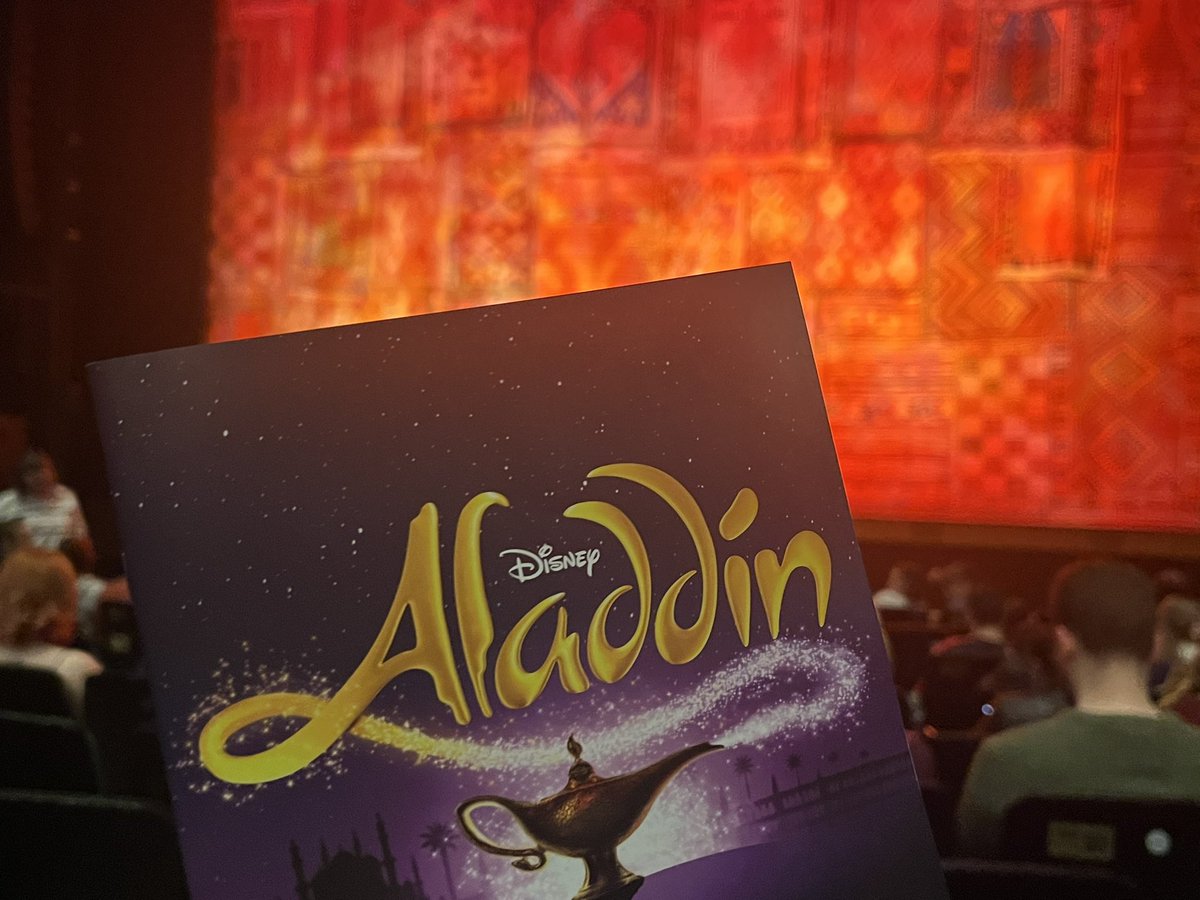 Had a spectacular time at @aladdinuk at @mktheatre  tonight ✨ review incoming tomorrow 😁 #pr #gifted #theatre #theatrelife #theatreblog #blog #blogger #blogging