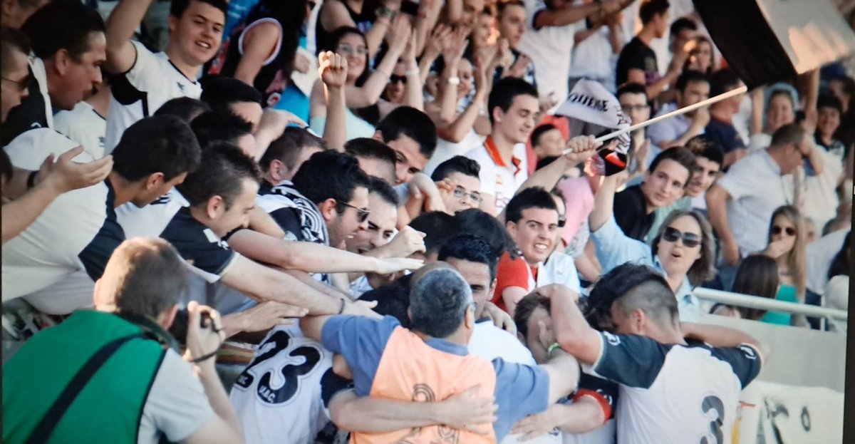 ⚪️⚫️ Será difícil, muy difícil, pero repitamos el pasado <a href="/alvaro_hormiga1/">ÁLVARO HORMIGA 🐜</a> <a href="/Perujo33/">Fran Perujo</a> <a href="/yoshimurazurdo/">Yuya Yoshimura</a> <a href="/ivanru_21/">Iván Rubio Caudín</a> <a href="/JairoCG92/">Jairo Cárcaba</a> <a href="/Sergieters3/">Sergio Rodriguez</a> <a href="/PabloOlivares_6/">Pablo Olivares</a> <a href="/joseveganuez/">Jose Vega Nuñez</a> <a href="/javiheranz/">javi heranz bedoya</a> <a href="/Marcos_rc07/">Marcos Recuenco</a> <a href="/Antoniofdez98/">Antonio Fernandez</a> <a href="/jesusserrano110/">Jesusete.sh</a> <a href="/Fran10Oller/">Fran Oller García</a> #VAMOSCONQUENSE 🩶🖤
