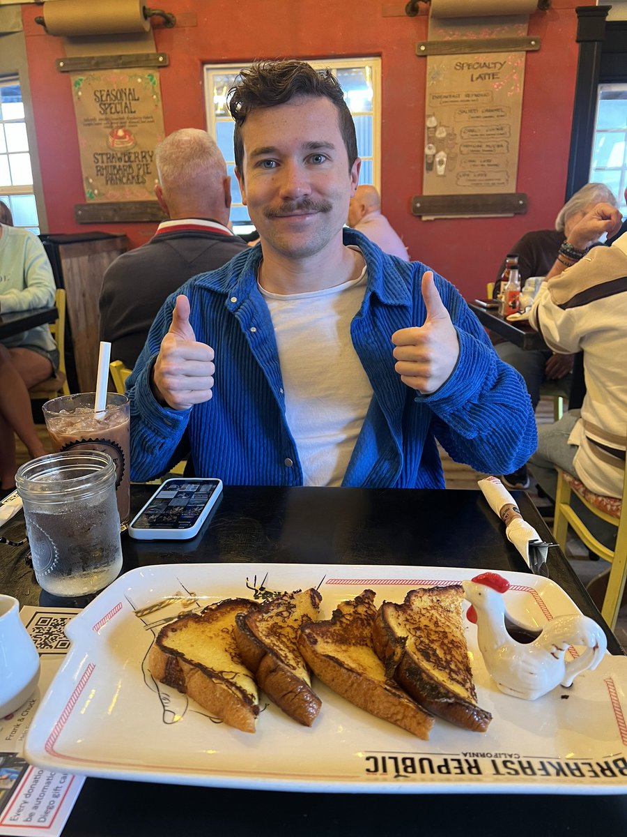TylerRennerSD's tweet photo. Started off the day at @BRKFSTRepublic Hillcrest; they are donating 100% of their profits today to support #DiningOutForLife! ❤️🍽️😋
Check out all the fabulous locations supporting local HIV/AIDS services today: https://t.co/JB7j1SIpUP https://t.co/s2YVCPtrju