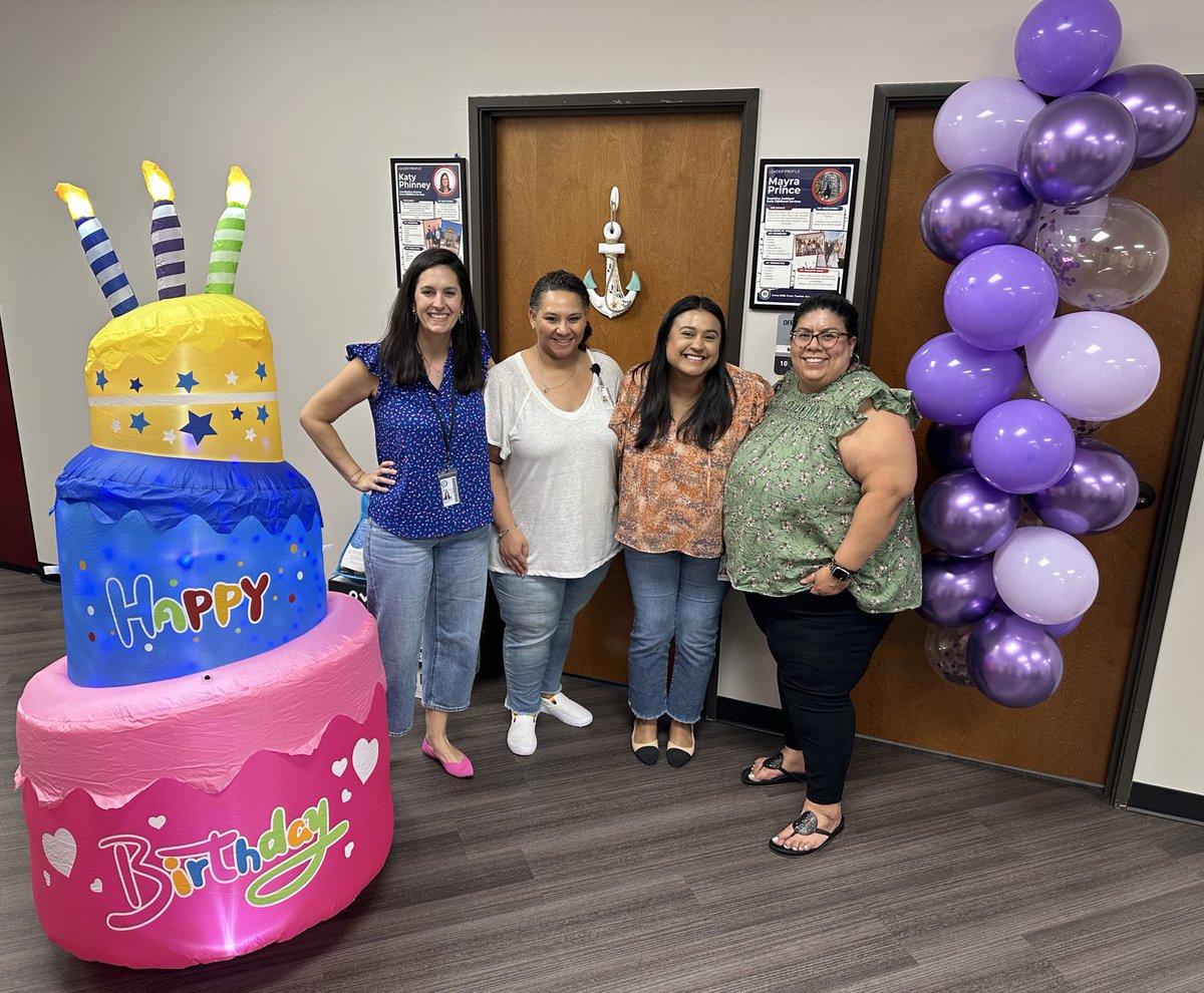 Katy Phinney🦉 tweet media