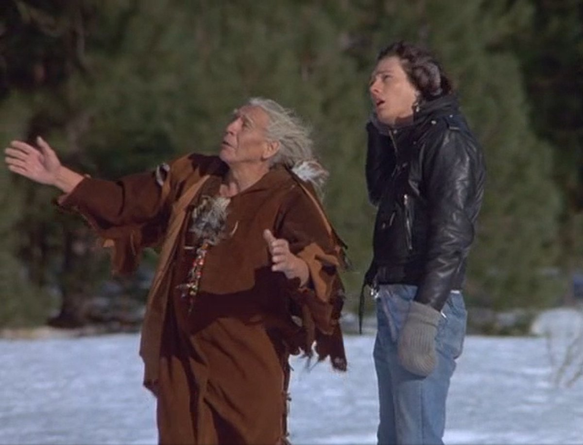 10870. #NorthernExposure 'The Big Kiss' - I wonder if they'll ever make clear if the supernatural elements of this show are real or not. Naw, probably not that kind of show. Man a whole lotta nothing happens in this ep. Just as it should be. (B+)