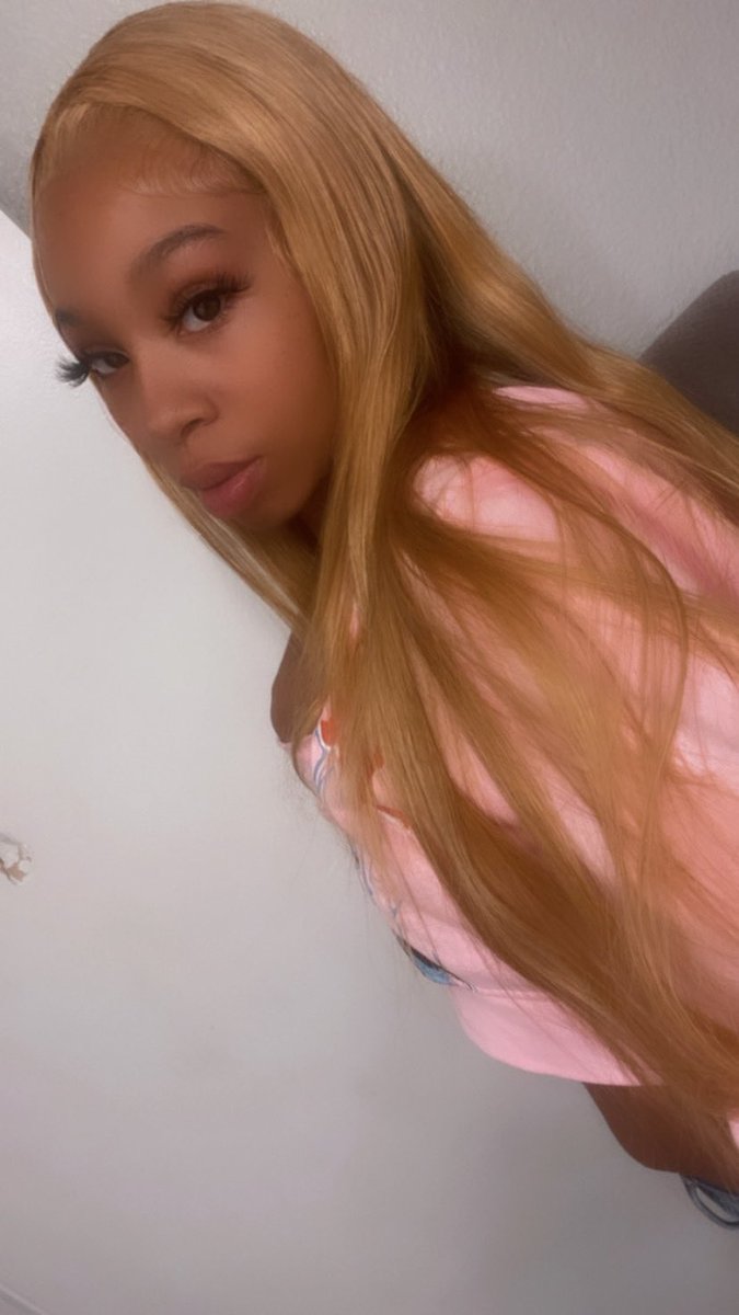 riskii😈🏳️🌈 tweet media