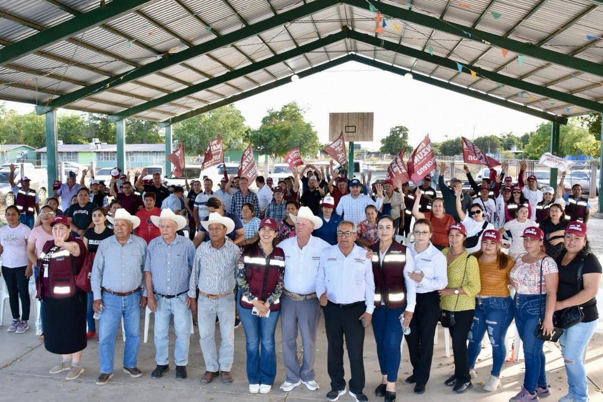 ambrociochavez9's tweet photo. #ProtomartirAngostura
#AmbrocioDiputado
El compromiso está hecho con las familias de Protomartir, vamos de la mano 5 de 5 para seguir en el camino de la transformación.
#Morena https://t.co/asXEUcYXfk