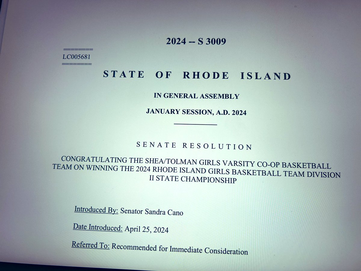 Today we recognized our @CityofPawtucket Shea & Tolman girls Varsity Cooperative Team on winning the 2024 Division II State championship in March!! Congratulations 🙌🏼 you make us #Proud #GirlsPower 💪 #PawtucketPride