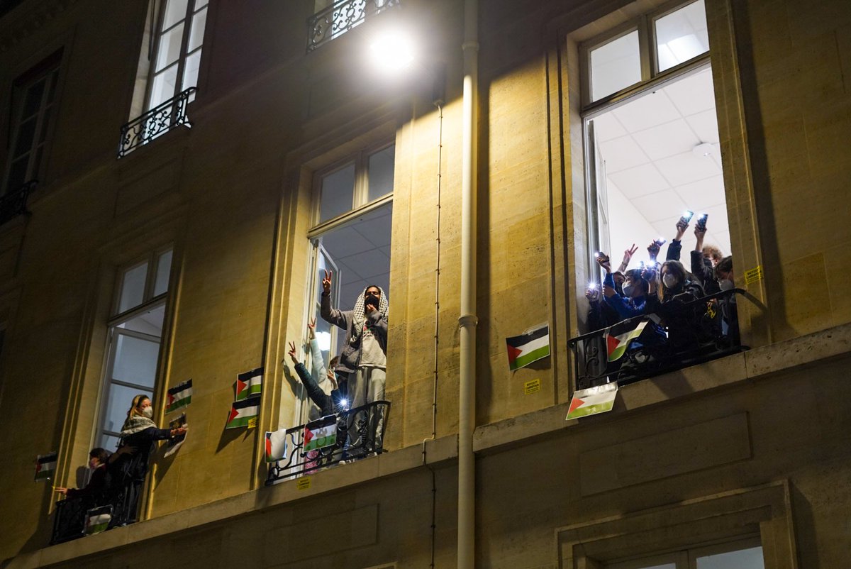 Soutien total aux étudiants de Sciences Po Paris mobilisés contre le génocide en Palestine. Comme les étudiants américains, ils montrent l’exemple !