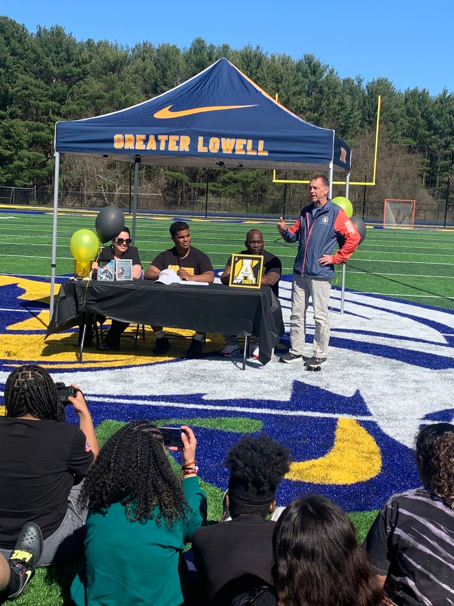 #Congratulations to #GLTHS Senior, DJ Mowatt who signed today with Appalachian State University in #NorthCarolina, where he will be a member of their #Division1 Track and Field Program as an incredible shot put thrower! #GryphonProud! #REACH