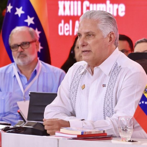 🇨🇺President @DiazCanelB reaffirmed: #Cuba will always be present in #ALBATCP because, beyond blockades and difficulties decreed by empires and mercilessly imposed by current international order, our Alliance has proven how and how much can be done from the South