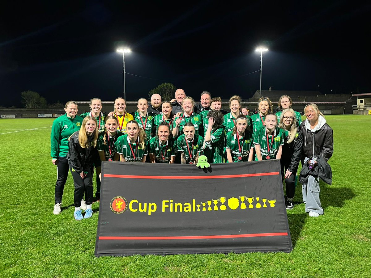 Runners up, but still smiling! 💚 Congratulations to Keynsham for a good match and well deserved winners! 👏🏼 A performance to be proud of and valuable experience gained for our girls challenging a good side from 3 leagues above. The future is bright for #ytwfc!