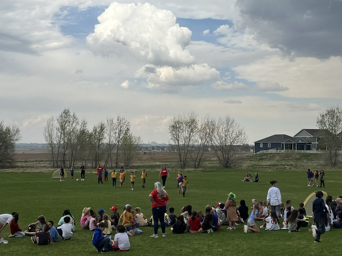 Centennial El. tweet media