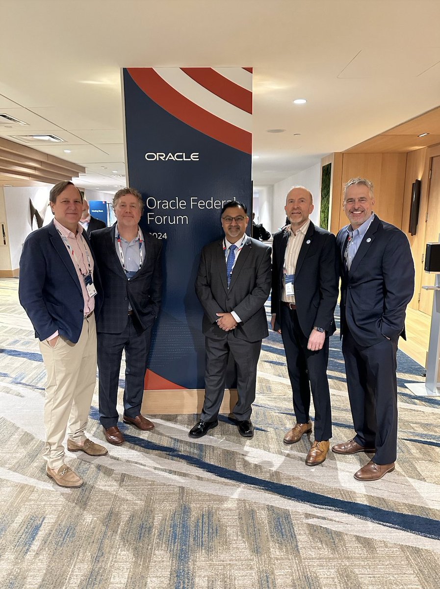 The Macro Team had a blast at the Oracle Federal Forum earlier today!!