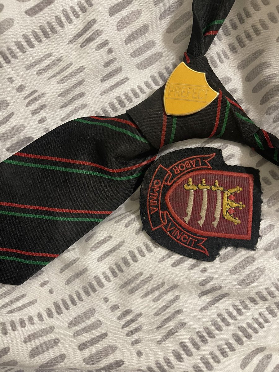 During routine uniform checks this morning, I told my tutees how pricey replacing uniforms can be, and how it should be respected - fast forward a few hrs, looking for a belt & came across this #BlastFromThePast #Prefect #MadeMyNight #PerfectTiming @Mr_H1978 @MashStPaddy