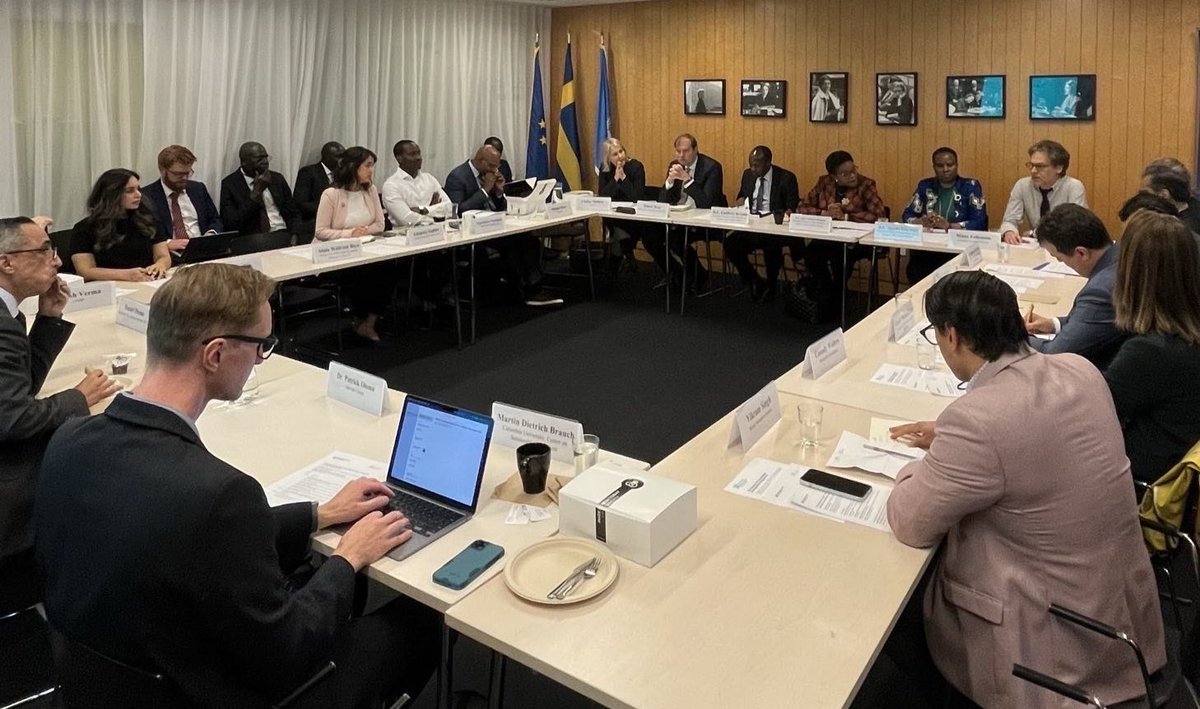 🇸🇪 and @SEIresearch convened experts and stakeholders at a #FfDForum side event to discuss challenges and promising financing solutions for #RenewableEnergy projects in #Sub-SaharanAfrica ⚡️🍃 Thanks to 🇲🇼 🇺🇬 🇰🇪 and all participants for sharing valuable insights