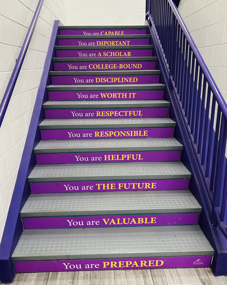 Can you handle another uplifting staircase? Here’s another at Roosevelt Middle School, styled to lead students to affirmation. 💜