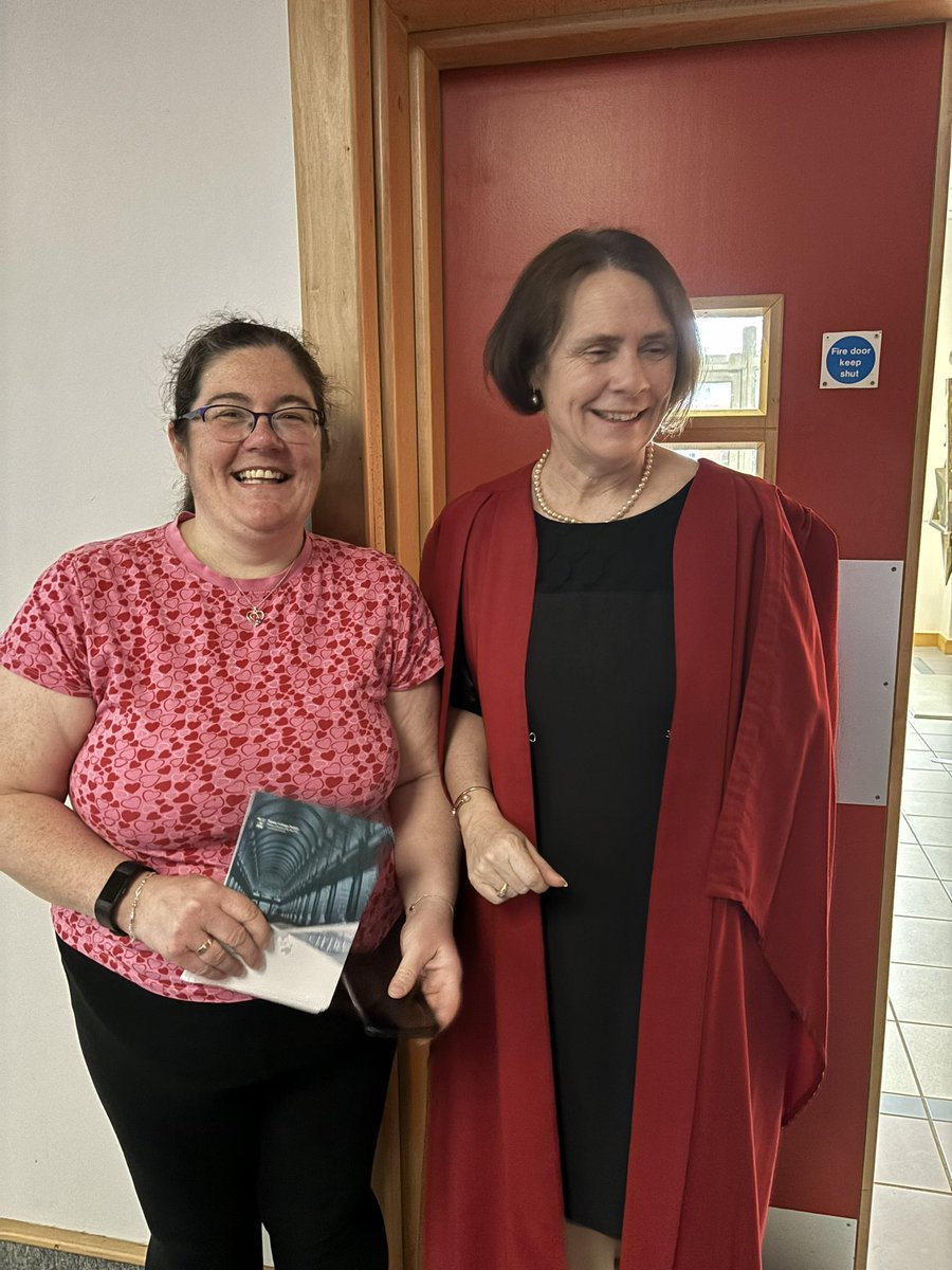 Tour de force onthe “ #T cell” and Prof Aideen Longs research contribution over decades for its role in inflammatory disorders and cancer. Great research- and wonderful family : provost , Aideen , her youngest daughter &Lena D. @inaugural @TrinityMed1 @tcddublin