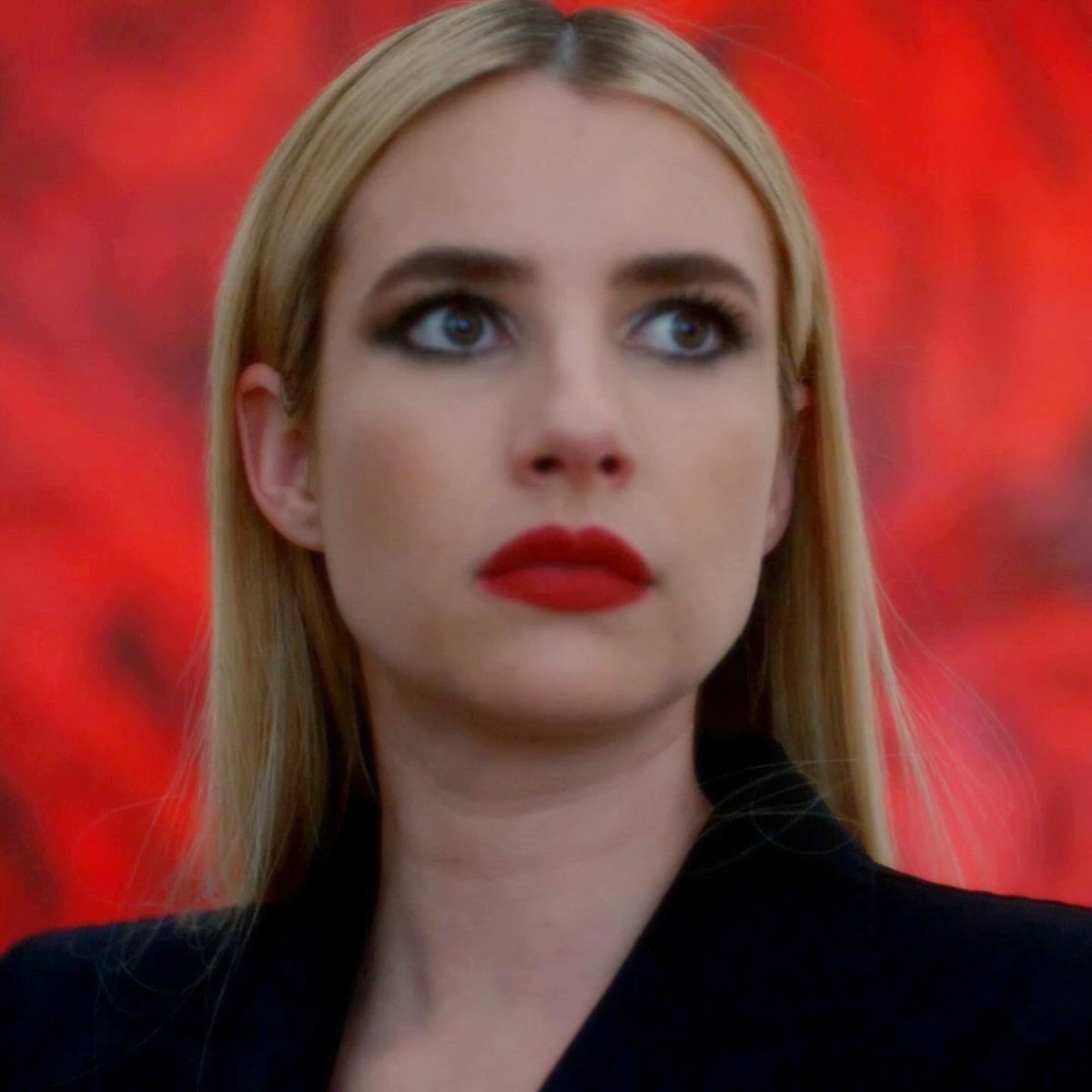fabulous_emma's tweet photo. That’s a wrap on season 12 of American Horror Story!#emmaroberts #actress #producer #mom #beauty #fashion #style #styleinspo #ahs #americanhorrorstory #ahsdelicate #kimkardashian #delicatecondition #delicate #seasonfinale https://t.co/1hOQ5d4Bnd