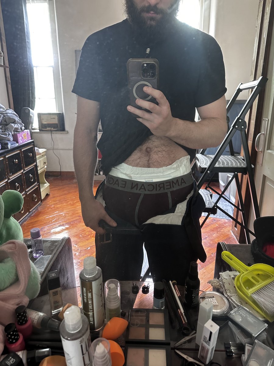 Bandicoot_Baby's tweet photo. Went with a stuffer today, I feel a lot more padded 😝💪 #diaperboy #diaperlover #adultdiaper #diaper #workdiaper https://t.co/N8kXPMKkgx