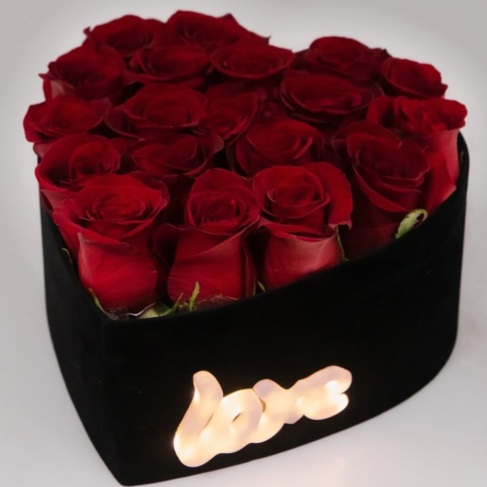 Eternal roses from Tulip Drip Flowers last just as long as your memories. They're perfect for anniversaries or just because you want to make someone feel special. Swing by our shop in Sherman Oaks and pick one today. #EternalRoses

flowershopshermanoaks.com/about_us