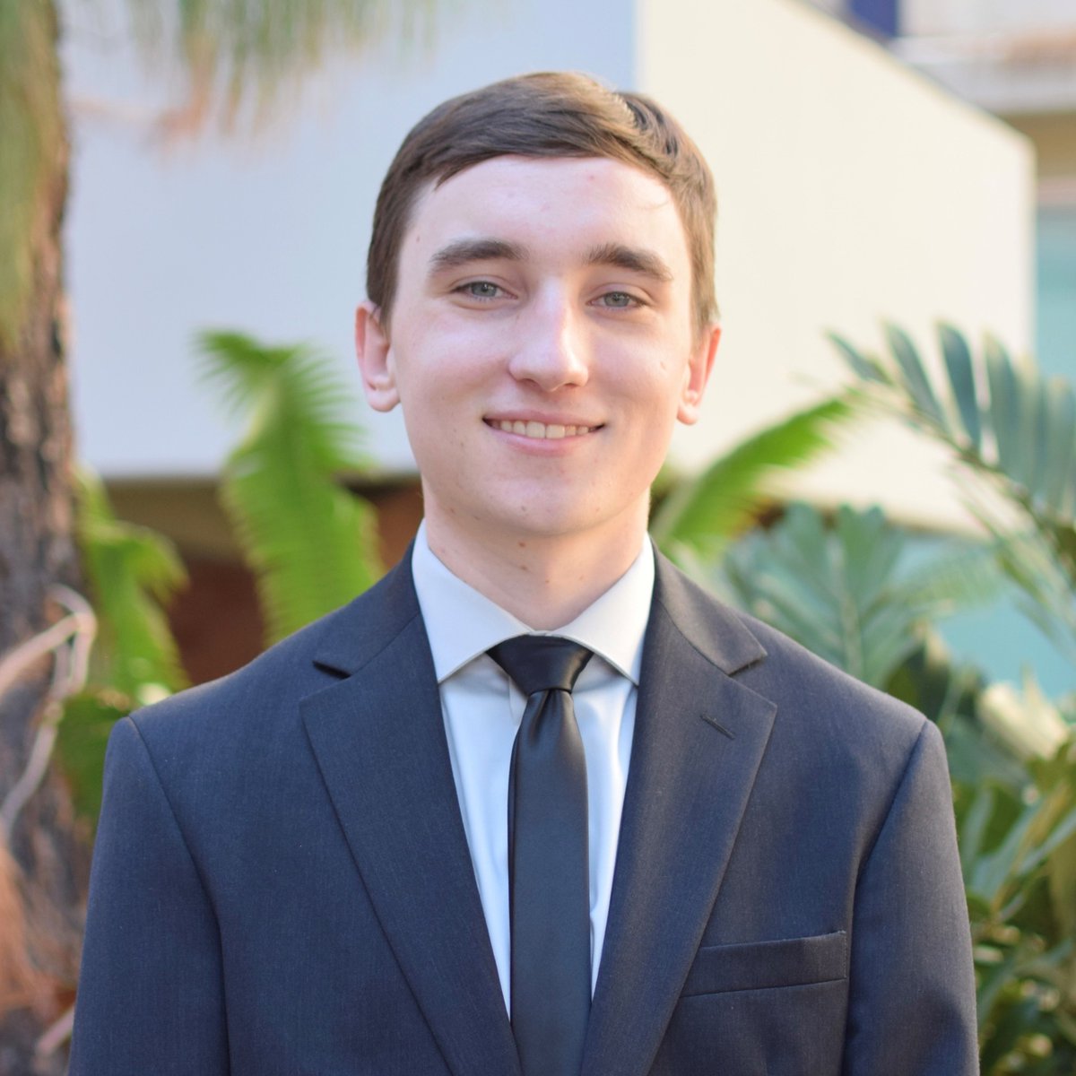 Andrew Amazeen (BS Accountancy/Business Data Analytics/Computer Information Systems '24) was named @deltasigmapi business fraternity's 2024 National Collegian of the Year, the international organization's highest honor. tinyurl.com/33uxdfk8 via @asunews #WPCarey #WPCGraduation