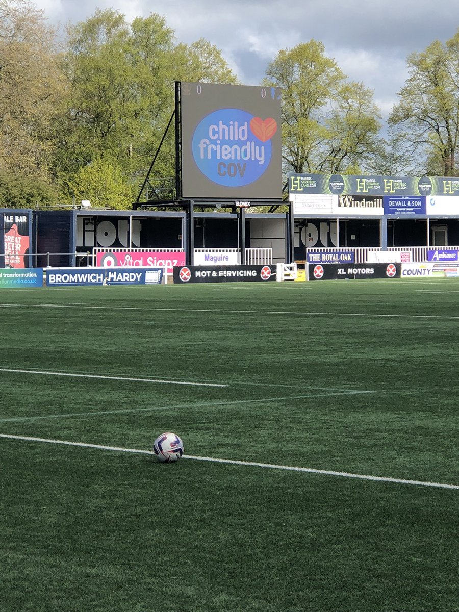 Fantastic to celebrate #ChildFriendlyCov’s 1st Anniv. <a href="/ButtsParkArena/">Butts Park Arena</a> w/ <a href="/coventrycc/">Coventry City Council</a> &amp; our fellow #coventryyouthpartnership partners incl. <a href="/positiveyouthUK/">Positive Youth Foundation</a> &amp; <a href="/StGilesTrust/">St Giles</a>. Great to see launch of 5th pledge: Be &amp; Feel Loved &amp; hear poems from students mentored by <a href="/johnpoetbernard/">JohnPoetBernard</a>