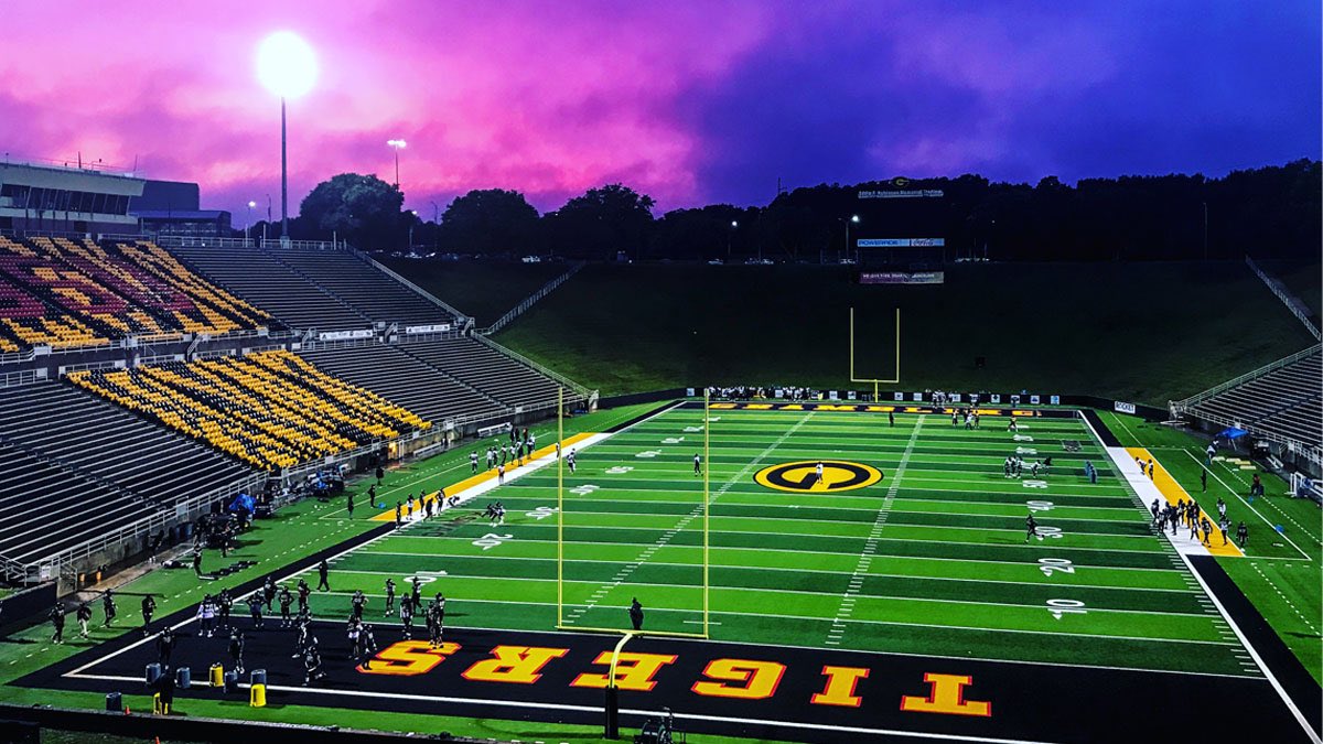 #AGTG After a great phone call with @Coach_AAnand I’m extremely blessed to announce that I’ve received my second D1 scholarship offer from Grambling State University! @GSUFootball01 @CoachHyman @SJDCFootball @CoachE_DC @Nique2Coach @CoachCortez58 @JUCOFFrenzy @kickdoctor