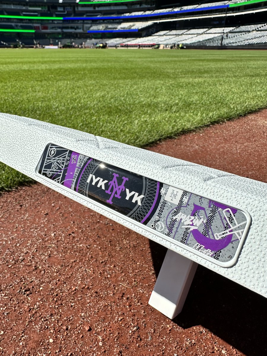 Now available for pre-order: Game-used bases and baseballs from City Connect Saturdays! Choose your game date and pre-order now 👉 bit.ly/3w8PK1u