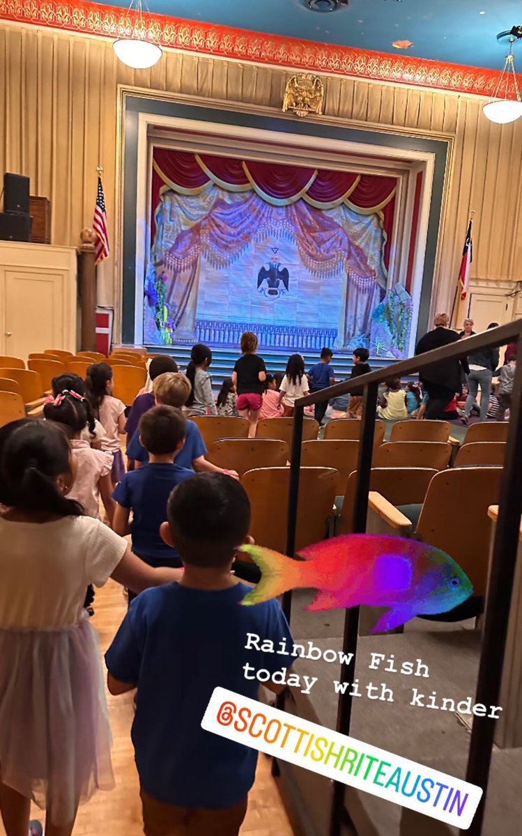 Jen Holsinger-Raybourn tweet media