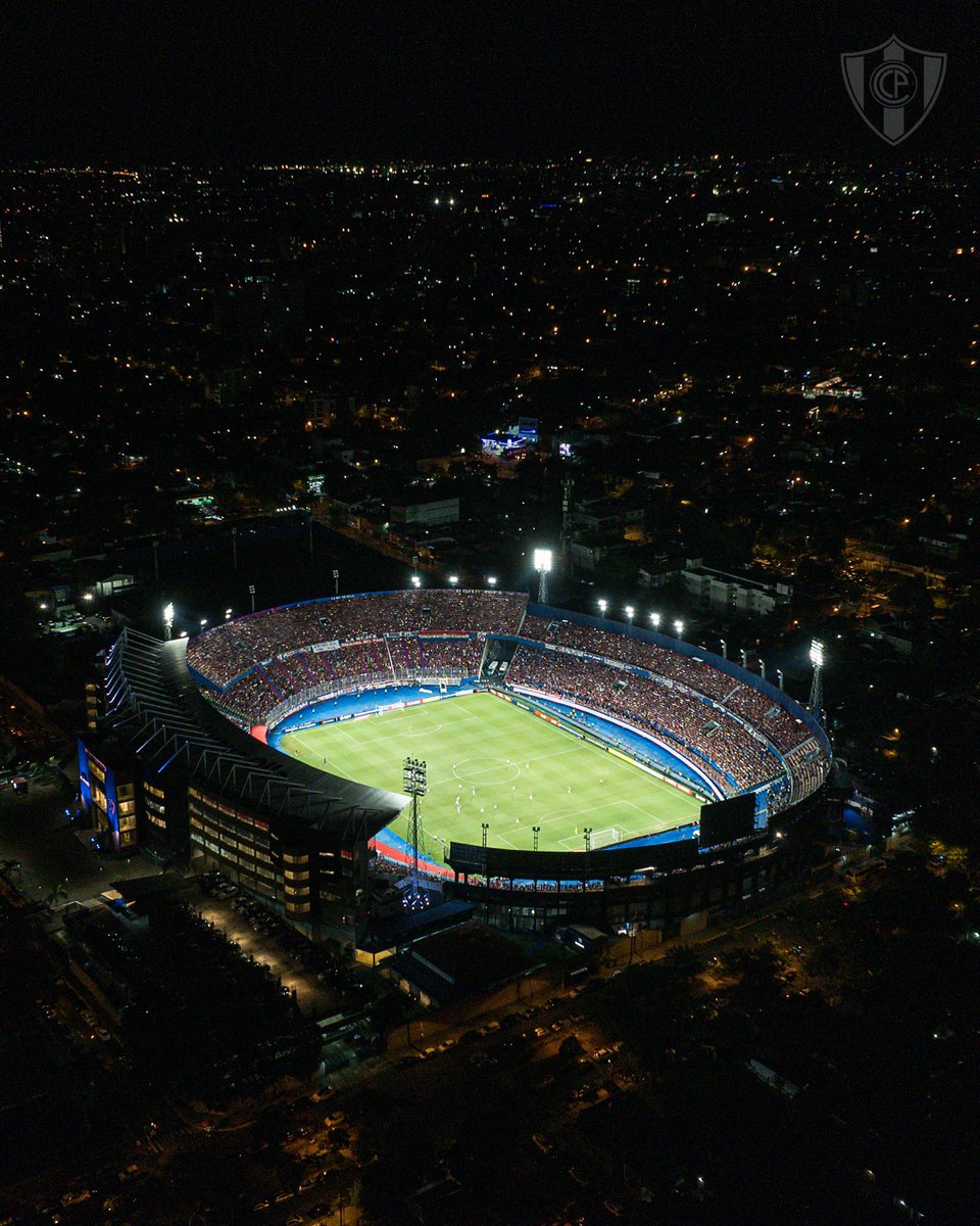 ¡El Barrio y su Pueblo! 🏟️💙❤️